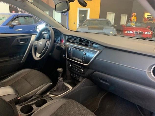 TOYOTA Auris Touring Sports 2.0 D-4D LOUNGE rif. 24069636 - Foto 9