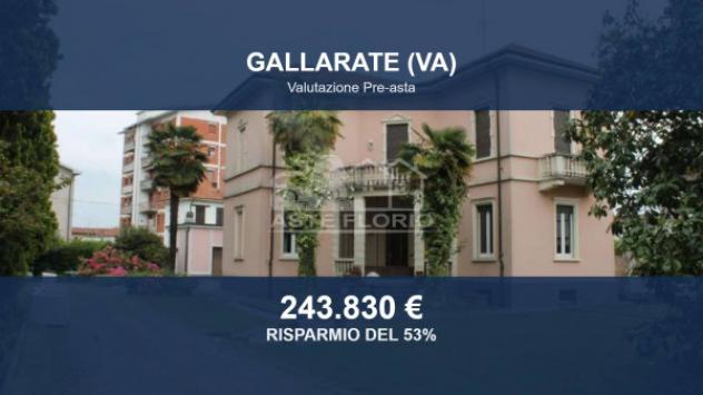 Immobile in asta di 303 m² con più di 5 locali e box auto doppio in vendita a Gallarate