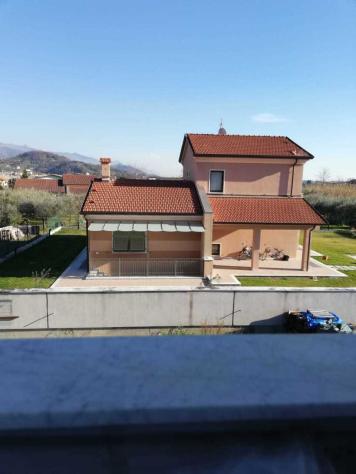 Villa in vendita a Luni 280 mq Rif: 1231346