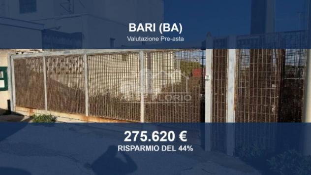 Immobile in asta di 8400 m² in vendita a Bari