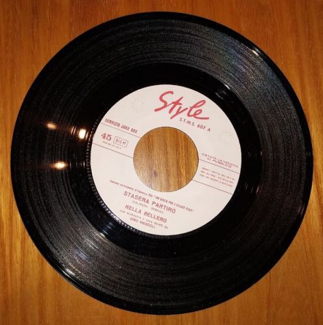 Disco a 45 giri di Nella Bellero del 1965. - Foto 3