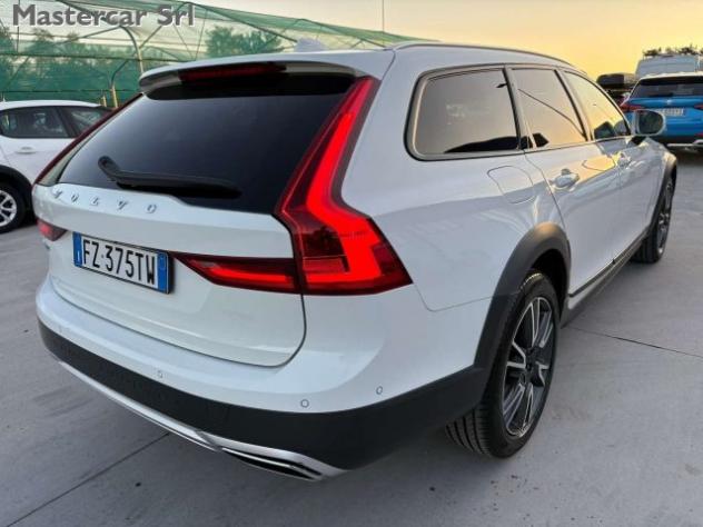 VOLVO V90 Cross Country 2.0 d5 Pro awd geartronic my19 - FZ375TW rif. 23960335 - Foto 6