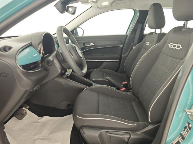 FIAT 600 Hybrid 110 CV DCT MHEV - Foto 10