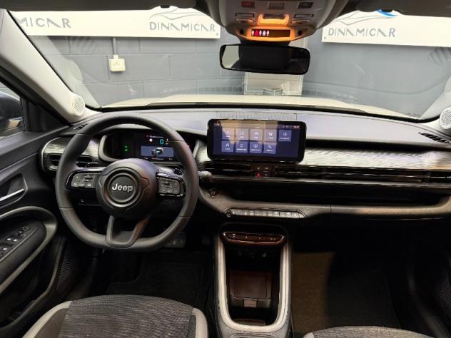 JEEP Avenger Avenger 1.2 Turbo 110 CV e-Hybrid Longitude - Foto 10