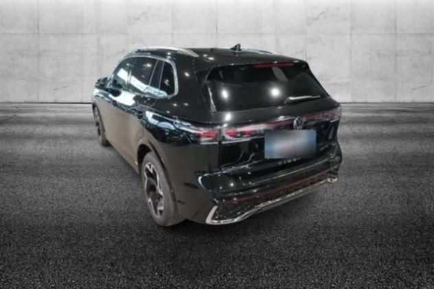 VOLKSWAGEN Tiguan 2.0 TDI 150 CV DSG R-Line rif. 23757987 - Foto 4