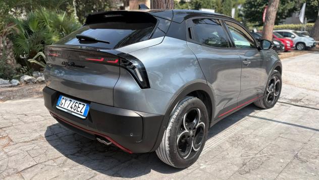 Alfa Romeo Junior Ibrida 1.2 136CV Hybrid eDCT6 ibrida SPECIALE 5.300KM PRONTA CONSEGNA ANCORA GARANZIA CASA MADRE - Foto 3