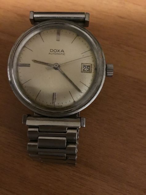 DOXA Automatico e ricarica, con datario, anni 1960. - Foto 3