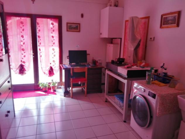 Villa di 270 m² con più di 5 locali e box auto doppio in vendita a Concordia sulla Secchia - Foto 14