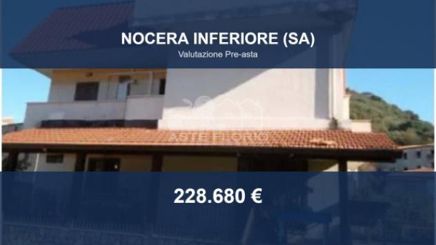 Immobile in asta di 669 m² con più di 5 locali e box auto in vendita a Nocera Inferiore