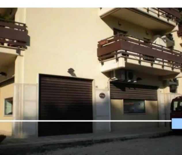 Immobile in asta di 113 m² in vendita a Velletri - Foto 2