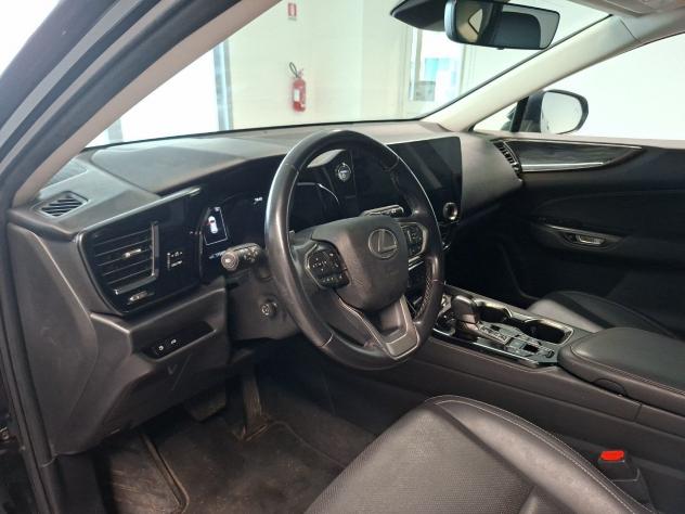 Lexus NX NX 350h 2.5 Premium 4wd 244cv e-cvt - Foto 10