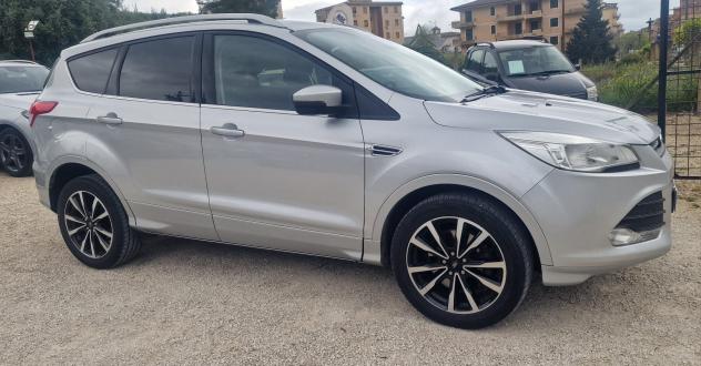 Ford Kuga 2.0 TDCI 120 CV S&S 2WD ST-Line - Foto 4