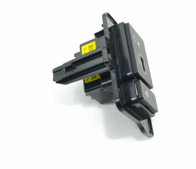 PRESA AUX/USB HYUNDAI Kona Serie 96120-J9500 (17) - Foto 8