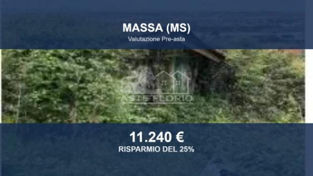 Immobile in asta di 590 m² in vendita a Massa