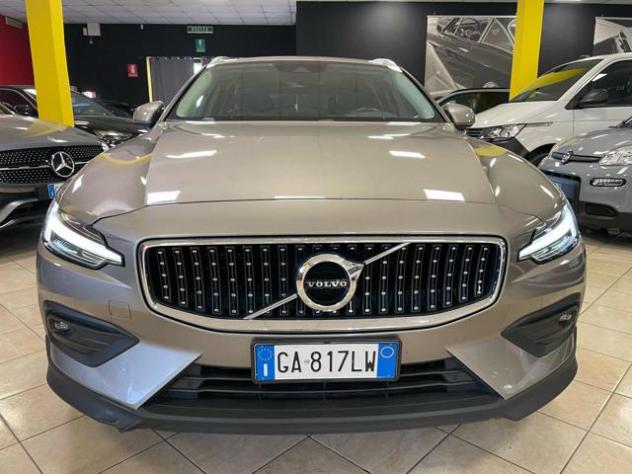 VOLVO V60 Cross Country D4 AWD Geartronic *led/telecam/pelle* rif. 24037135 - Foto 3