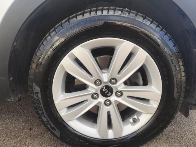 Kia Sportage 1.7 CRDI 2WD Style - Foto 7