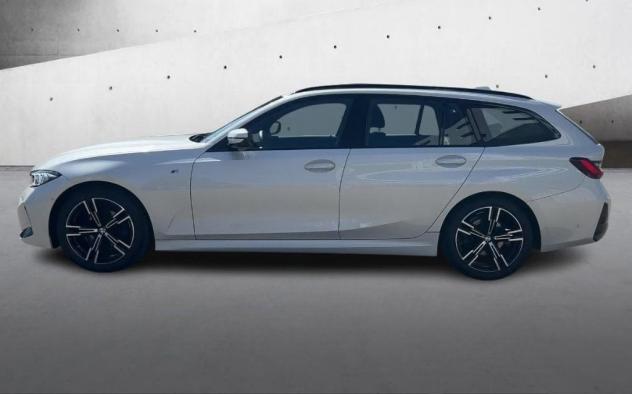 BMW Serie 3 318i MSport Touring auto Camera 360° Head Up Display Full LED - Foto 4