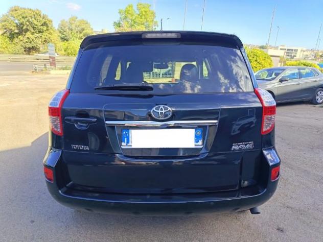 TOYOTA RAV 4 RAV4 Crossover 2.2 D-Cat A/T 150 CV Executive rif. 23411665 - Foto 8