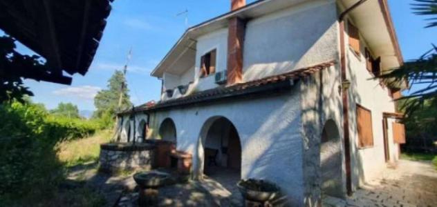 Immobile in asta di 521 m² con più di 5 locali e box auto in vendita a Ceprano - Foto 2