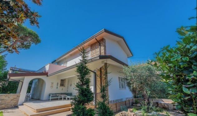 Villa in vendita a Vittoria Apuana - Forte dei Marmi 231 mq Rif: 1326819 - Foto 4