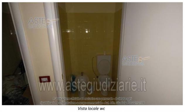 IMMOBILI-ALTRA CATEGORIA-Via dei Bichi, 116, 55100 Lucca LU, Italia - Foto 8