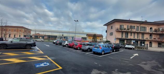 BESANA BRIANZA - ampio ufficio in locazione - Foto 13