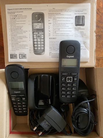 4 telefoni Gigaset portatili