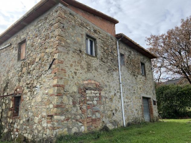 COLONICA di 7 vani e di 280 mq (LAJATICO) rif. L 400 - Foto 2