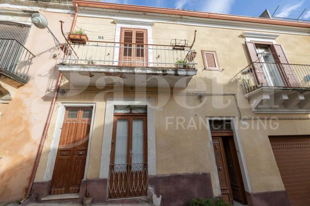 casa indipendente in vendita a Ragusa in zona Ragusa Centro