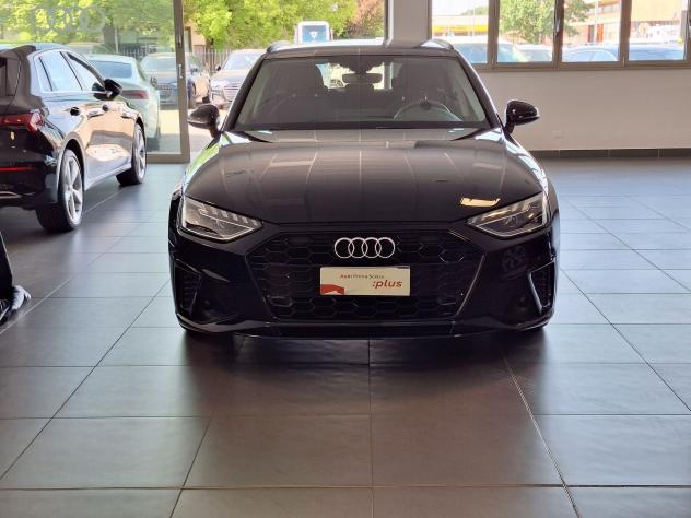 Audi A4 A4 Avant 35 2.0 tdi mhev S Line edition 163cv s-tronic - Foto 2