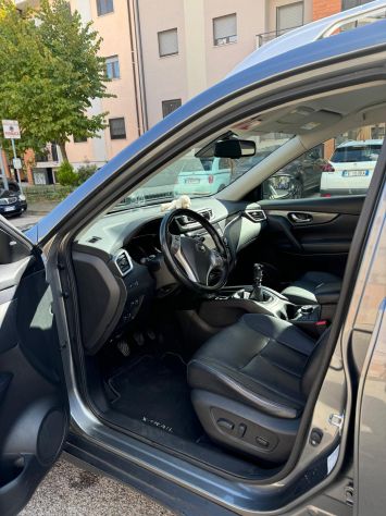 vendo nissan Xtrail 1600 cv - Foto 5