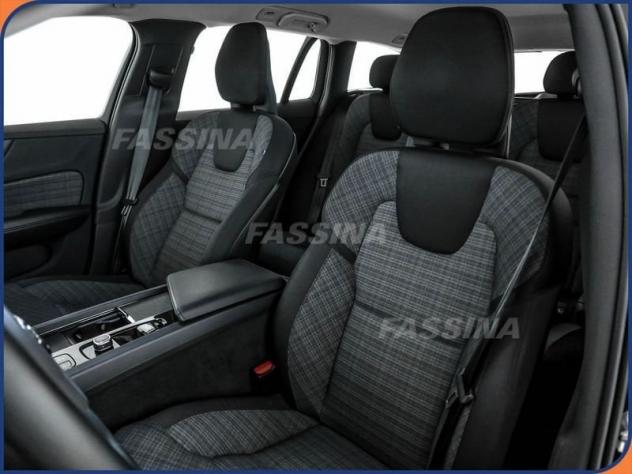 Volvo V60 Cross Country B4 (d) AWD automatico Core - Foto 8