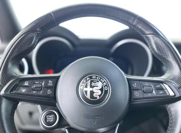 Alfa Romeo Stelvio Stelvio 2.2 Turbodiesel 210 CV AT8 Q4 Ti - Foto 8