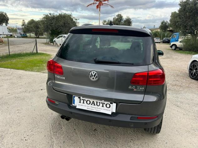 Volkswagen Tiguan 2.0 TDI 150 CV 4MOTION Sport & Style BlueMotion Tech. - Foto 4