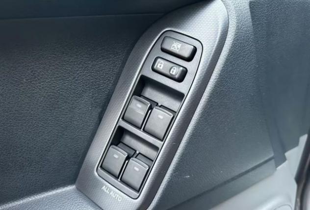 TOYOTA Land Cruiser 3.0 D4-D 5 porte rif. 23613541 - Foto 9