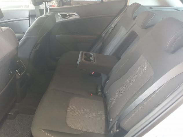 KIA SPORTAGE MY23 1.6 GPL STYLE - GARANZIA CASA MADRE - Foto 4
