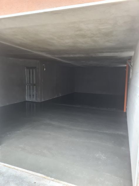 Garage in Busca. - Foto 2