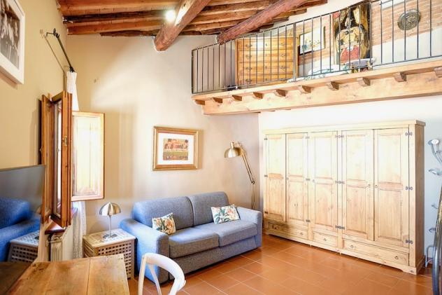 APPARTAMENTO di 4 vani e di 75 mq (FIRENZE) rif. D114_3