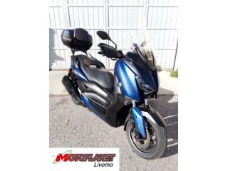 YAMAHA X-MAX 300