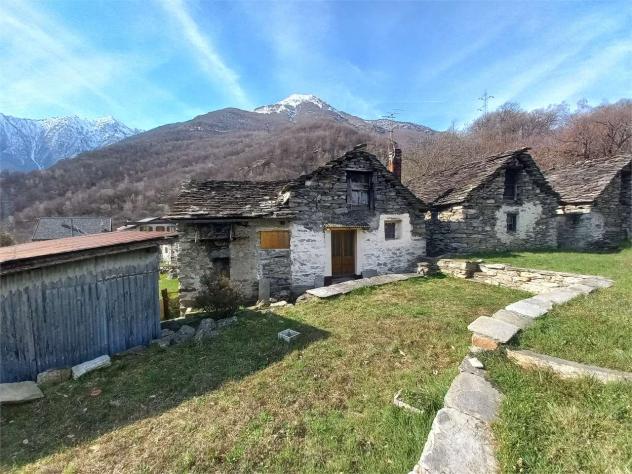 V000568 - CASA RUSTICA CON TERRENO - EDIFICIO 2 di 3 - Foto 7