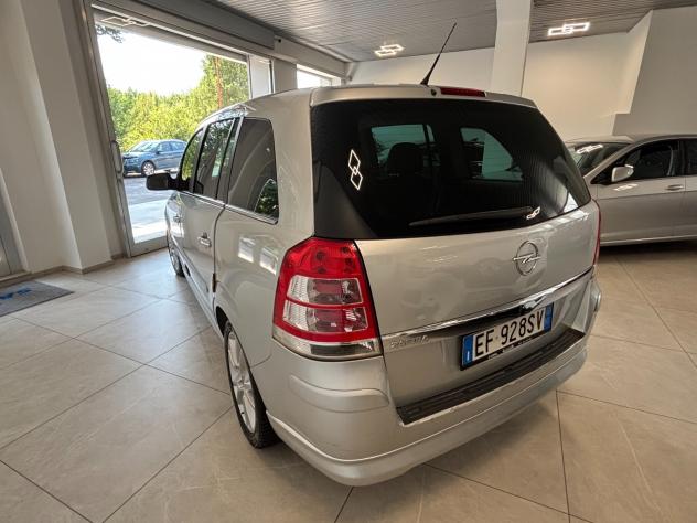 Opel Zafira 1.8 16V VVT Cosmo - Foto 4