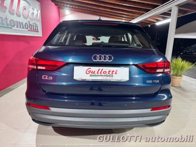 AUDI Q3 2.0 TDI 150 CV S-tronic Business - Foto 5