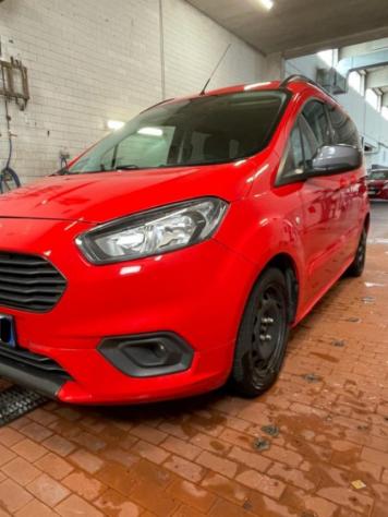 FORD Tourneo Courier 1.0 EcoBoost 100 CV Sport rif. 23666575 - Foto 10