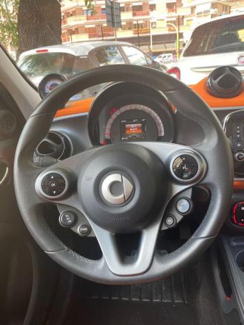 SMART ForFour 1.0cc PASSION 71cv TETTO PANORAMA SENS PARK rif. 20923156 - Foto 8