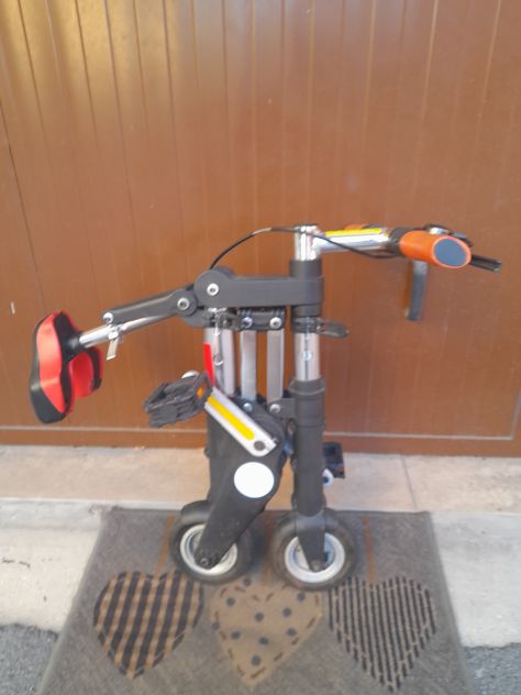 A-BYKE BICICLETTA PIEGHEVOLE NUOVISSIMA PERFETTA E MAI UTILIZZATA, per PENDOLARI - Foto 5
