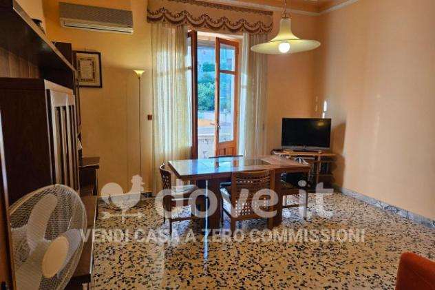 Palazzo / Stabile di 561 m² con più di 5 locali in vendita a Reggio Calabria - Foto 8