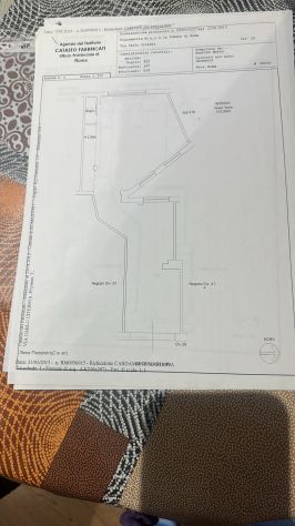 ROMA GARBATELLA VENDESI UFFICIO AFFITTATO A EURO 1500 MESE