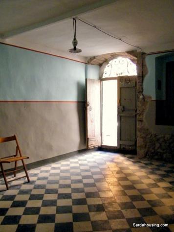 Nel centro storico di Santu Lussurgiu, antico borgo della Sardegna centro-occidentale, vi proponiamo una particolare casa storica ristrutturata in par - Foto 7