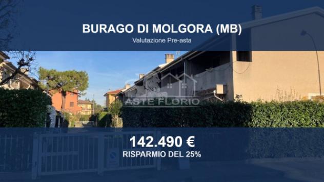 Immobile in asta di 126 m² con più di 5 locali e box auto in vendita a Burago di Molgora