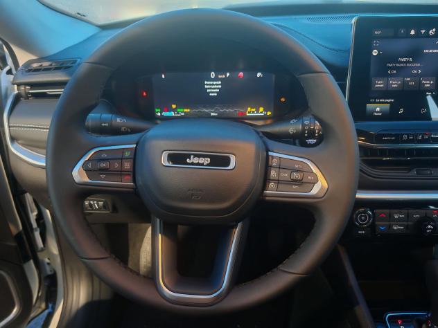 Jeep Compass 1.5 Turbo T4 130CV MHEV 2WD Altitude - Foto 9